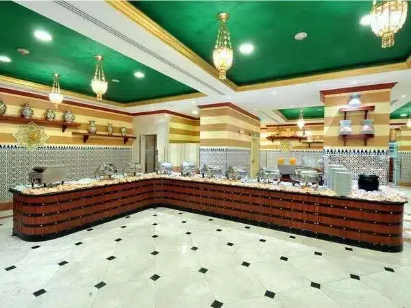 355307_14022515590018454653