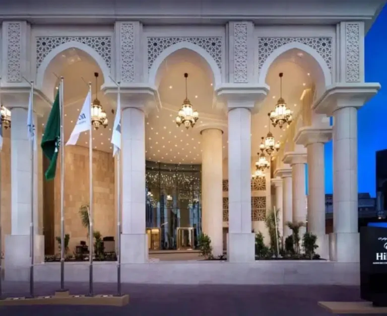 Hilton-Makkah-Convention-Hotel-Building